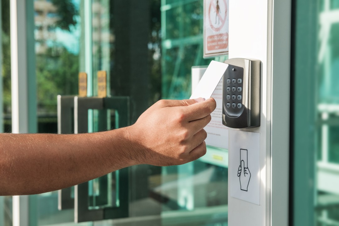 electronic lock services